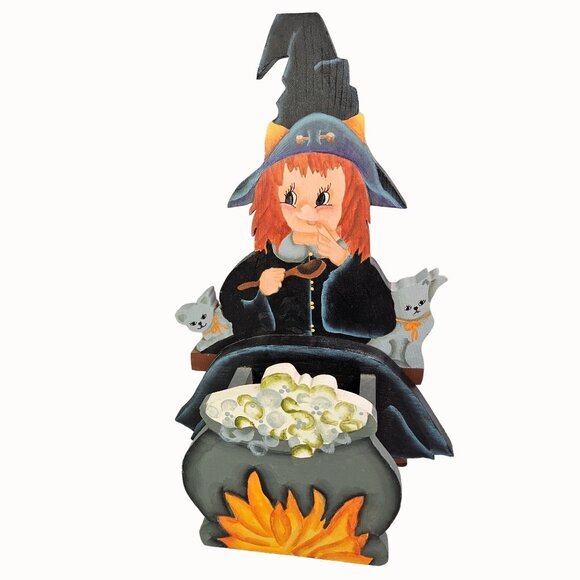Hand Painted‎ Halloween Witch With Cauldron Wooden Decor Treat Box Whimsical Fun - Picture 1 of 10